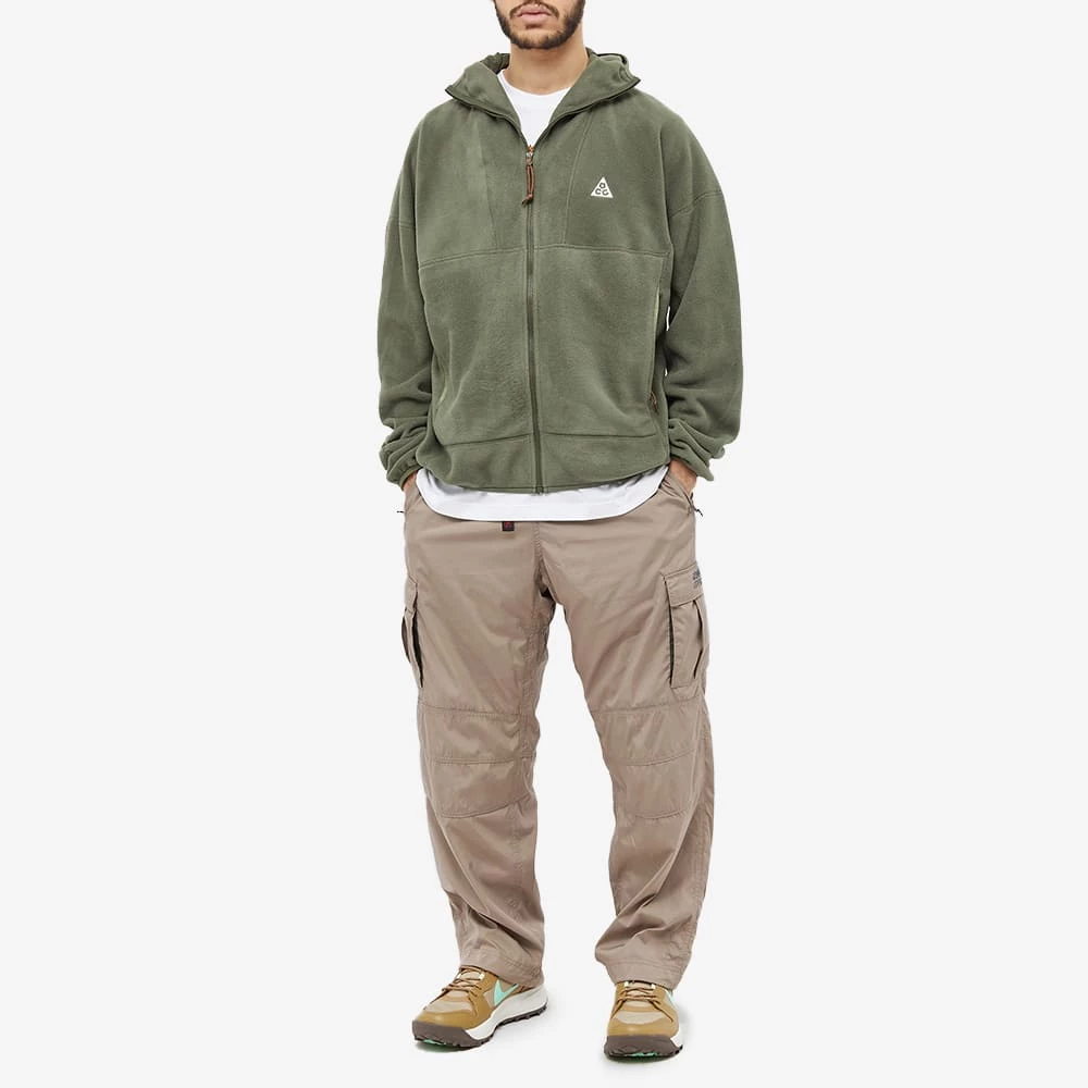 Nike ACG Wolf Tree Lightweight Jacket 4 Nike ACG Wolf Tree Lightweight Jacket - Image 4