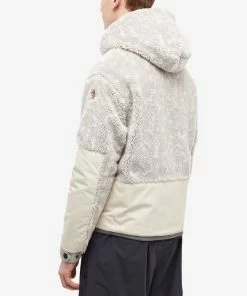 Moncler Grenoble Zip Camo Hooded Fleece 7 Moncler Grenoble Zip Camo Hooded Fleece -Outlet Sweaters Store 02 12 2022 ja 8g000 02 899qe f90 8