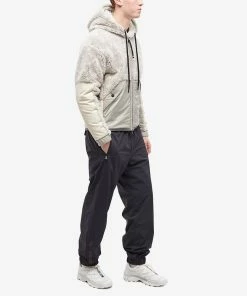 Moncler Grenoble Zip Camo Hooded Fleece 8 Moncler Grenoble Zip Camo Hooded Fleece -Outlet Sweaters Store 02 12 2022 ja 8g000 02 899qe f90 m9