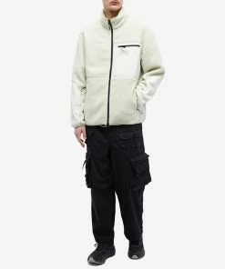 Carrier Goods Borg Fleece 8 Carrier Goods Borg Fleece -Outlet Sweaters Store 06 02 2023 NS CG001 CLD m9 1