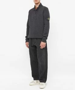 Stone Island Lambswool Quarter Button Knit 8 Stone Island Lambswool Quarter Button Knit -Outlet Sweaters Store 08 09 2022 ll 7715540a3 v0065 m4 2