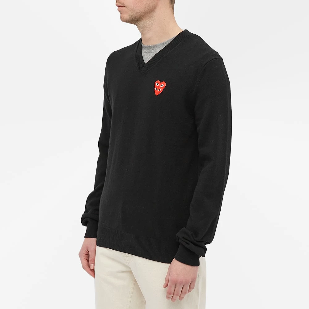 Comme Des Garçons Play Comme Des Garcons Play Overlapping Heart V-Neck Jumper 4 Comme Des Garçons Play Comme Des Garcons Play Overlapping Heart V-Neck Jumper - Image 4
