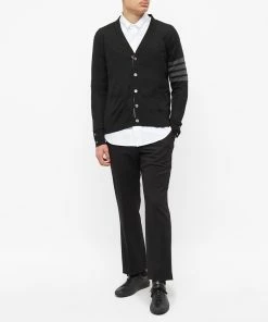 Thom Browne Classic Merino Cardigan -Outlet Sweaters Store 14 010 2022 LL MKC002A 00014 001 m4 1