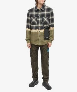 AMIRI Bleach Bandana Plaid Shirt 8 AMIRI Bleach Bandana Plaid Shirt -Outlet Sweaters Store 14 10 2022 ja pf22msl005 001 m9