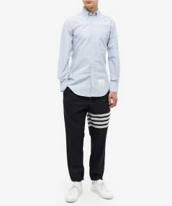 Thom Browne 4 Bar Button Down Oxford Shirt 8 Thom Browne 4 Bar Button Down Oxford Shirt -Outlet Sweaters Store 14 11 2022 ec mwl001a 06496 480 m9