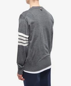 Thom Browne Classic Merino Cardigan 7 Thom Browne Classic Merino Cardigan -Outlet Sweaters Store 20 12 2022 tm mkc002a 00014 038 8
