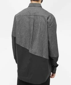 JW Anderson Two Tone Classic Fit Shirt 7 JW Anderson Two Tone Classic Fit Shirt -Outlet Sweaters Store 22 02 2023 GH SH0223 PG1159 749 8 1