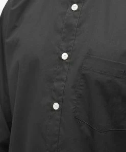 A.P.C. Edouard Logo Button Down Poplin Shirt 9 A.P.C. Edouard Logo Button Down Poplin Shirt -Outlet Sweaters Store 24 01 2023 LB COEVD H12549 LAD 10 1