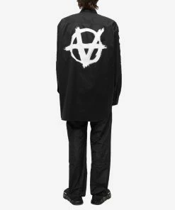 VETEMENTS Double Anarchy Shirt 8 VETEMENTS Double Anarchy Shirt -Outlet Sweaters Store 26 01 2023 JD UE63SH171B m9 1