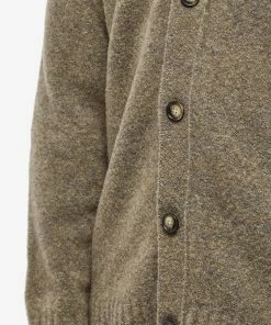 Nanushka Yasin Compact Boucle Cardigan 9 Nanushka Yasin Compact Boucle Cardigan -Outlet Sweaters Store 26 10 2022 EC NM22PFSW01368 10 1