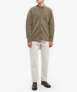 Nanushka Yasin Compact Boucle Cardigan 8 Nanushka Yasin Compact Boucle Cardigan -Outlet Sweaters Store 26 10 2022 EC NM22PFSW01368 m9 1