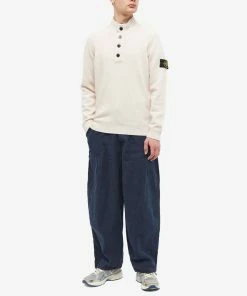 Stone Island Lambswool Quarter Button Knit 8 Stone Island Lambswool Quarter Button Knit -Outlet Sweaters Store 26 11 2022 AJ 7715540A3 V0080 m9 1