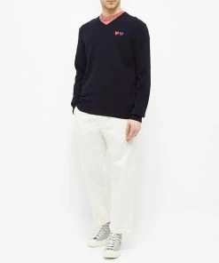 Comme Des Garçons Play Comme Des Garcons Play Double Heart V-Neck Jumper -Outlet Sweaters Store 27 02 2020 commedesgarcons playdoubleheartv neckjumper navy p1n056 2 jd m3