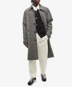 Comme Des Garçons Play Invader Heart V-Neck Cardigan -Outlet Sweaters Store 27 10 2022 ns p1n084 1 m9