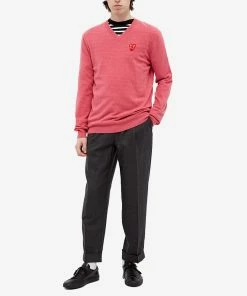 Comme Des Garçons Play Comme Des Garcons Play Overlapping Heart V-Neck Jumper 11 Comme Des Garçons Play Comme Des Garcons Play Overlapping Heart V-Neck Jumper -Outlet Sweaters Store 30 03 2021 RL P1N074 PK m6 1